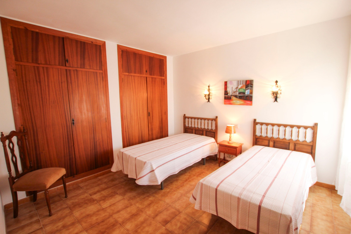 Property main view 42