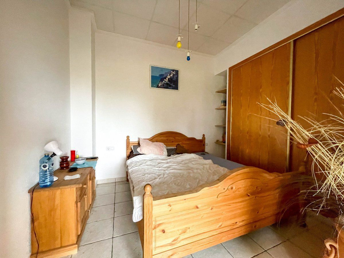 Property main view 50