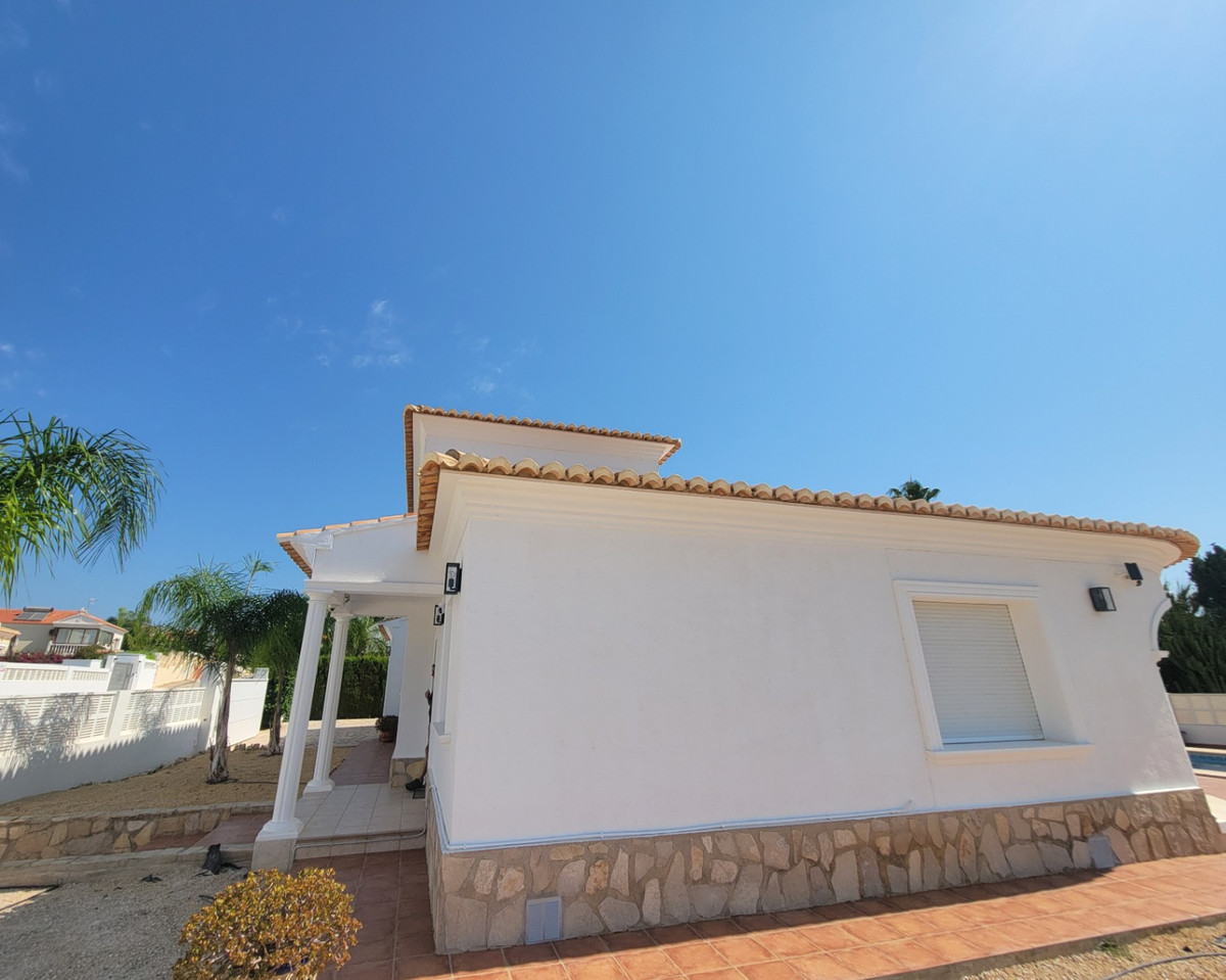 Property main view 40