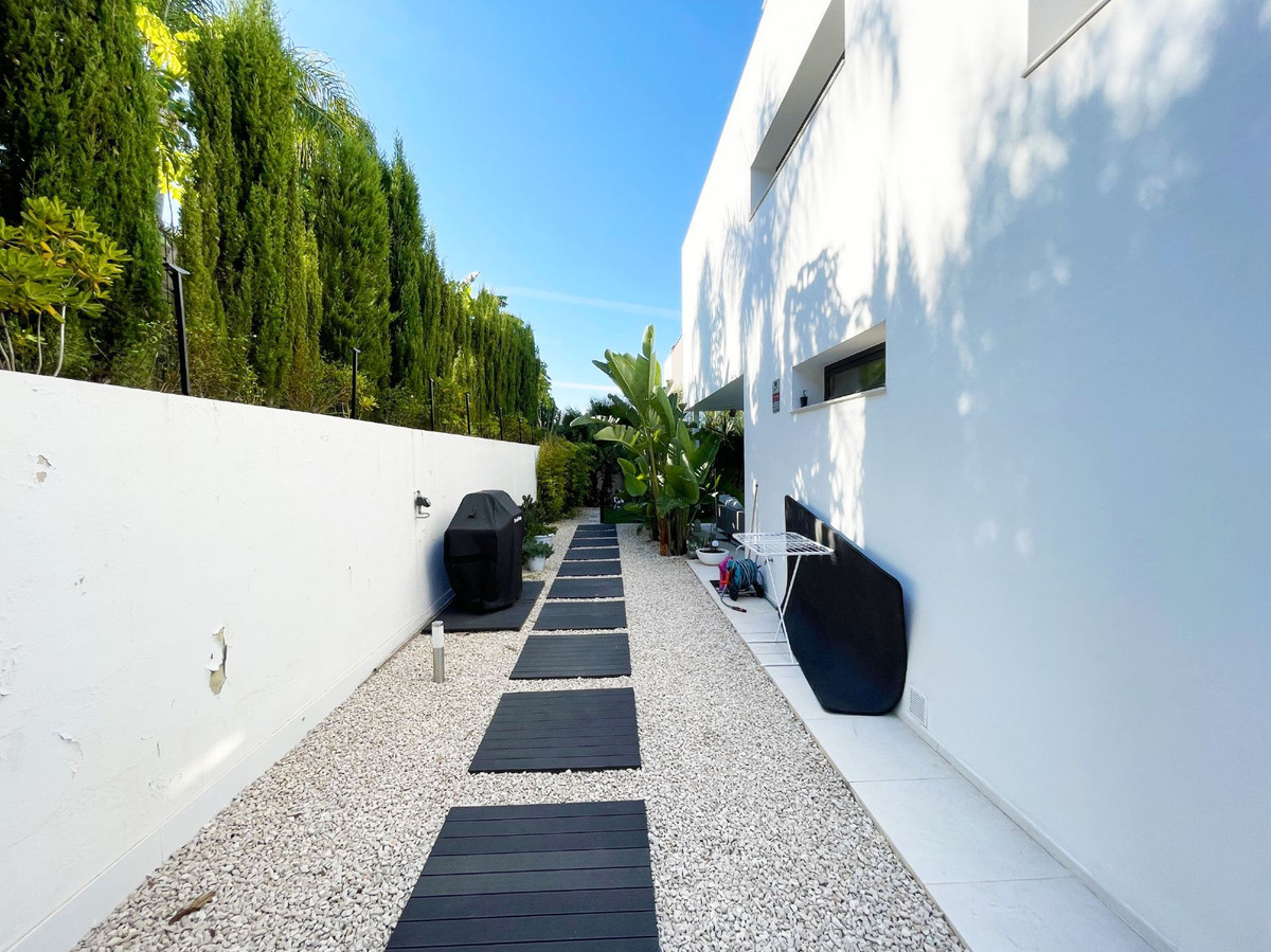 Property main view 25