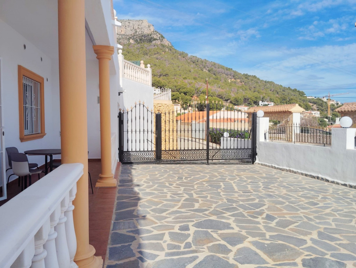 Vrijstaande Villa te koop in Calpe | 4 slaapkamers H5204941