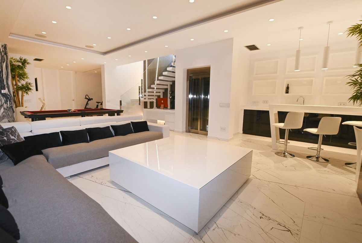 Property main view 16