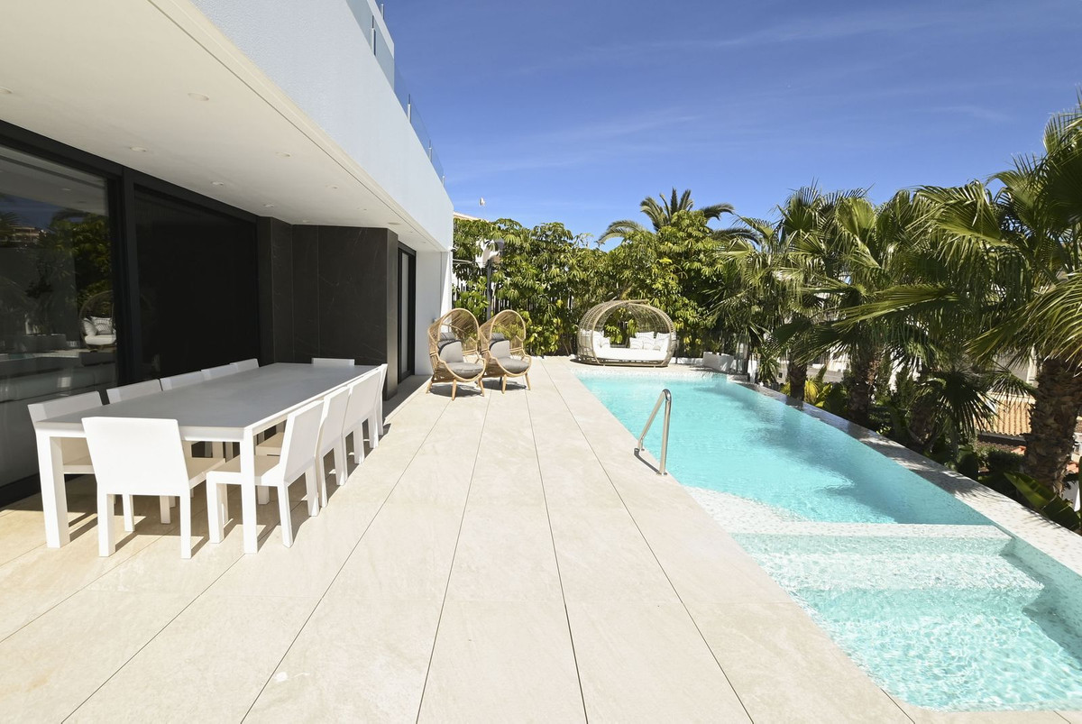 Property main view 37