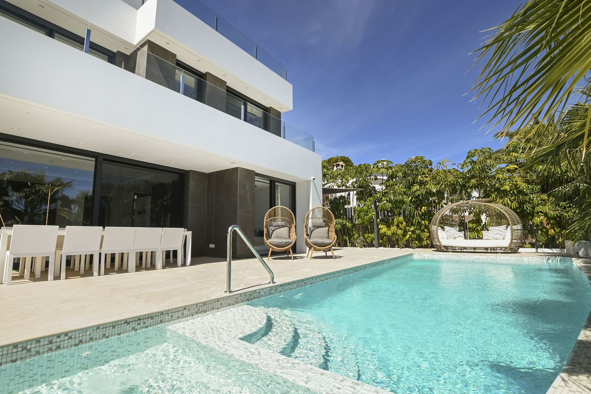 Property main view 40