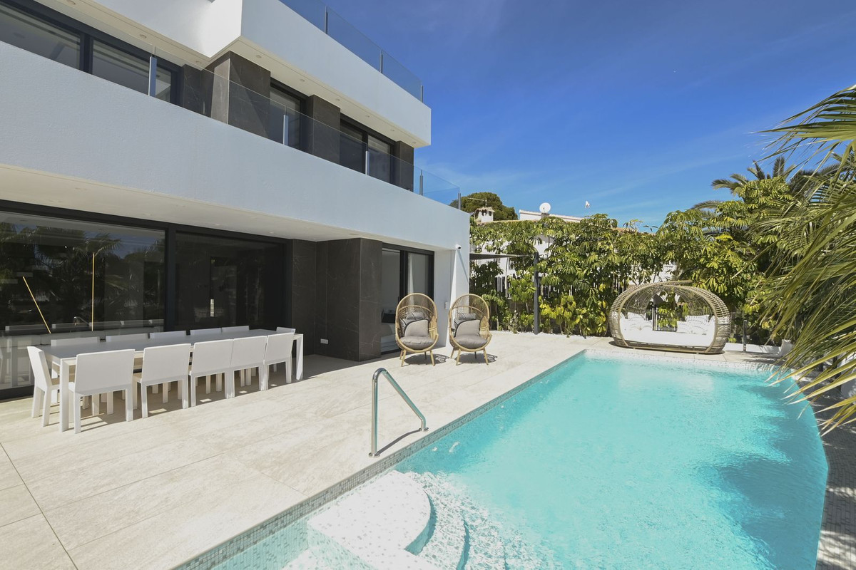 Property main view 43