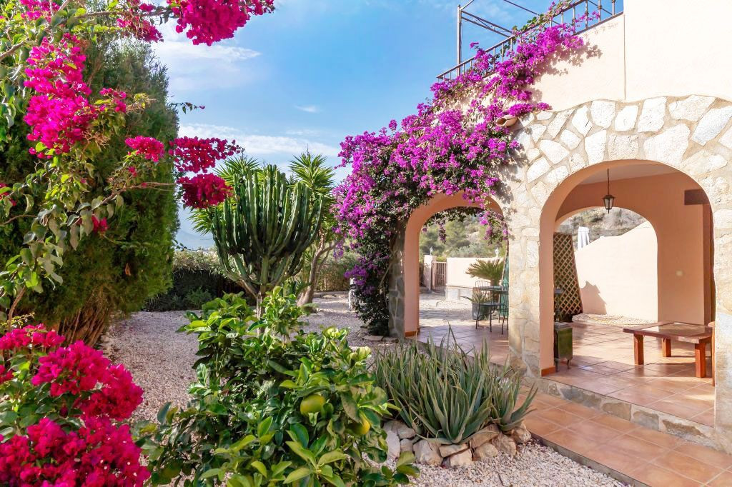 Property main view 4