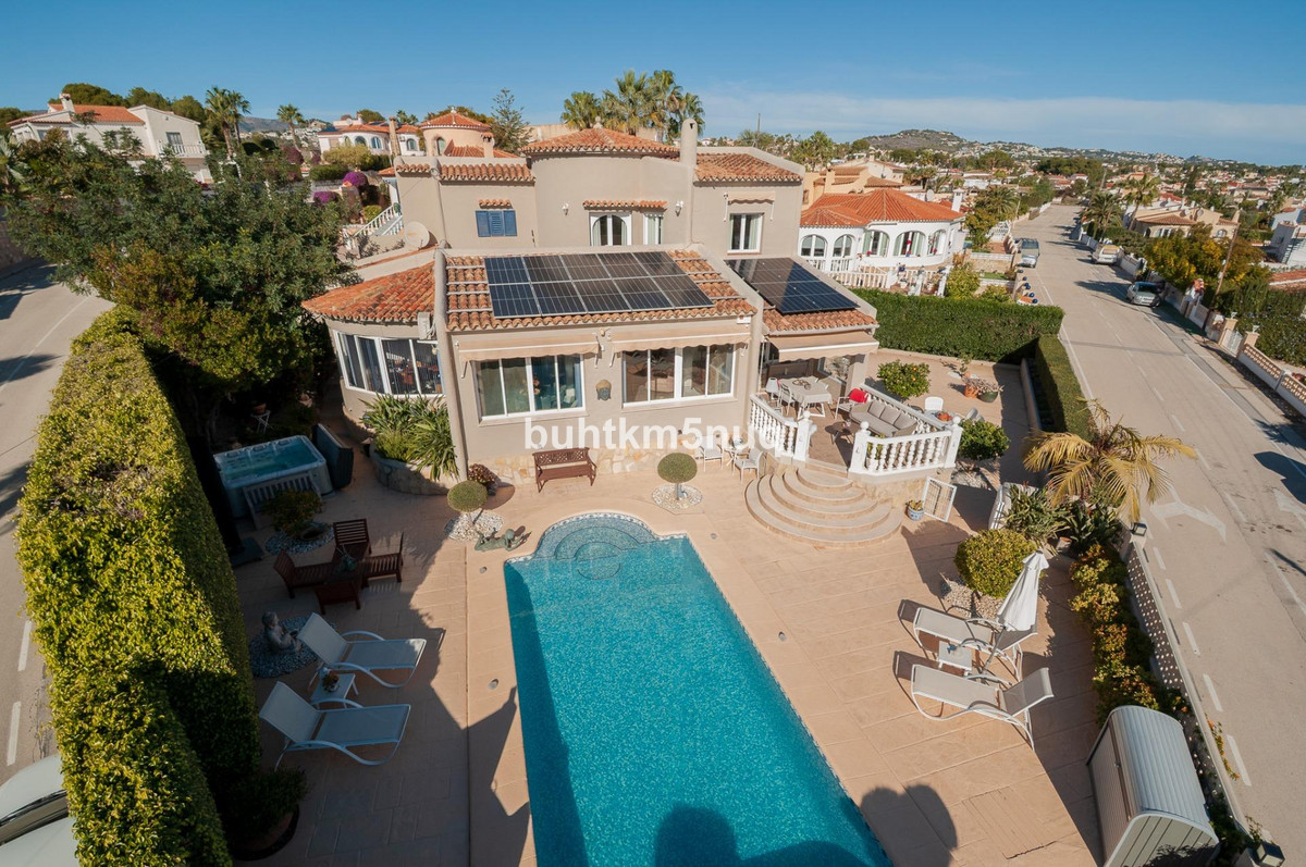 Vrijstaande Villa te koop in Calpe | 4 slaapkamers H5259715