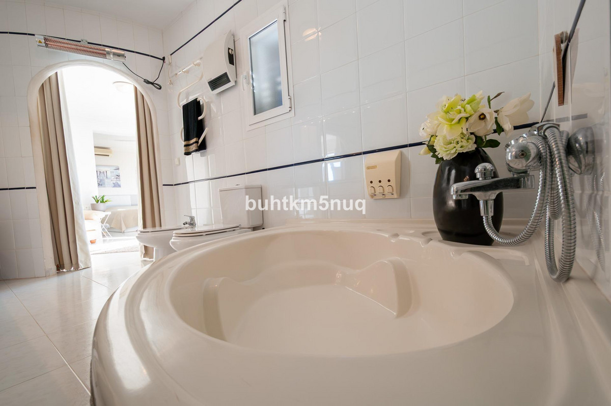 Vrijstaande Villa te koop in Calpe | 4 slaapkamers H5259715