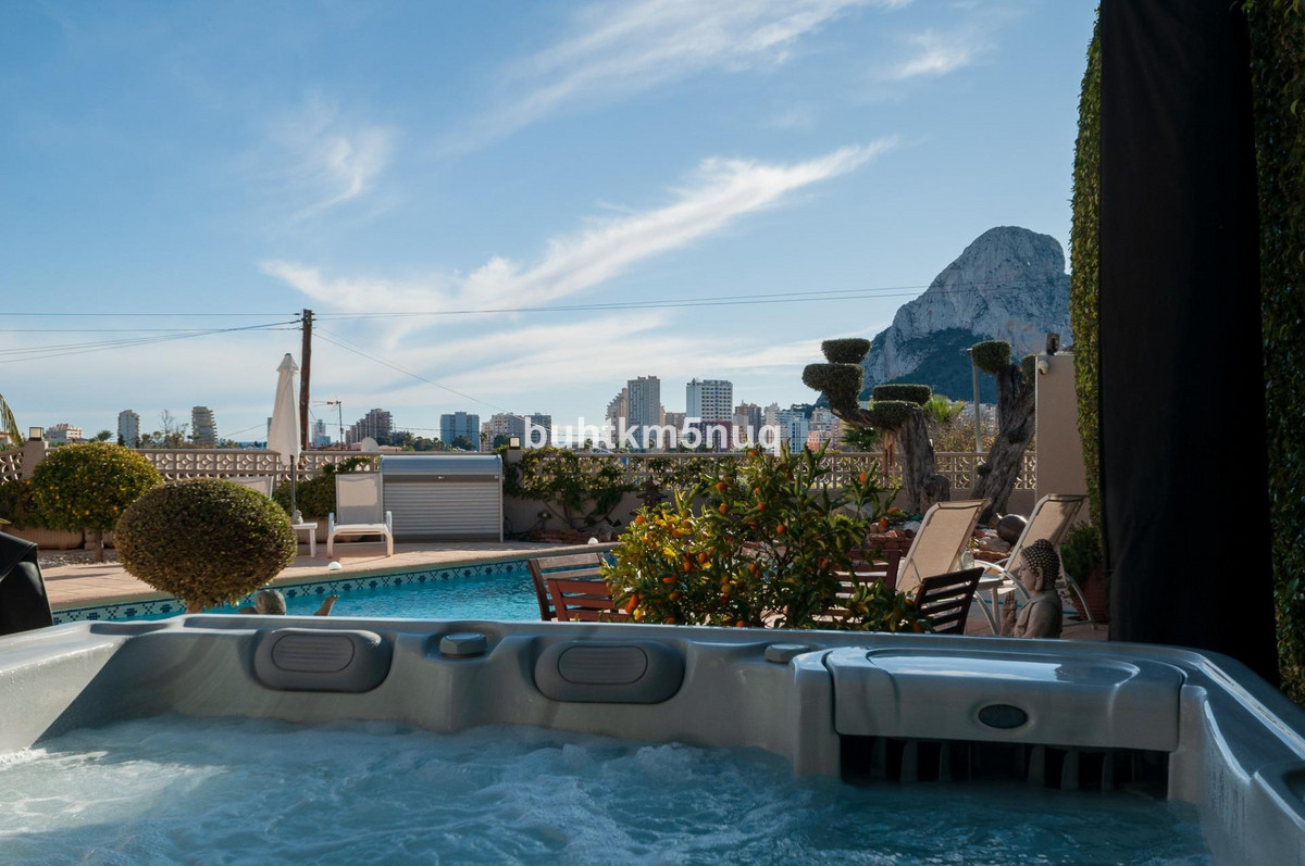 Vrijstaande Villa te koop in Calpe | 4 slaapkamers H5259715