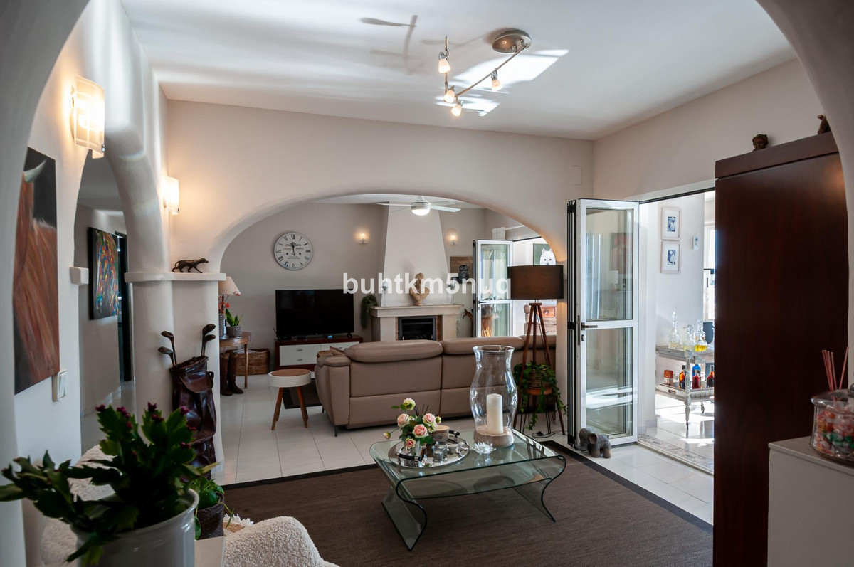 Vrijstaande Villa te koop in Calpe | 4 slaapkamers H5259715