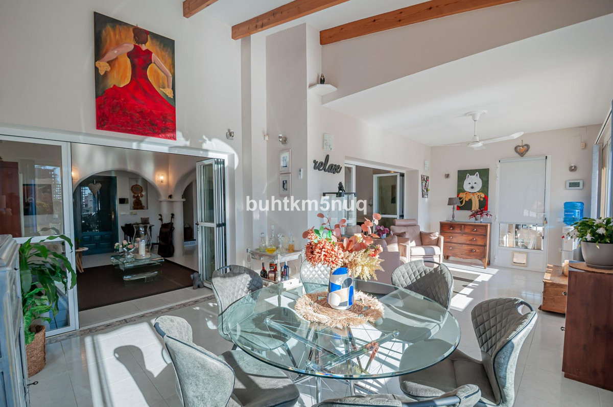 Vrijstaande Villa te koop in Calpe | 4 slaapkamers H5259715