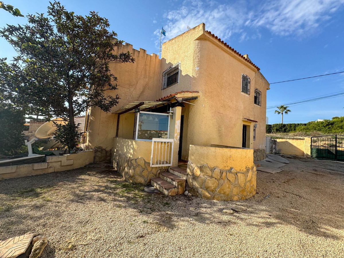 Vrijstaande Villa te koop in Calpe | 6 slaapkamers H5286691