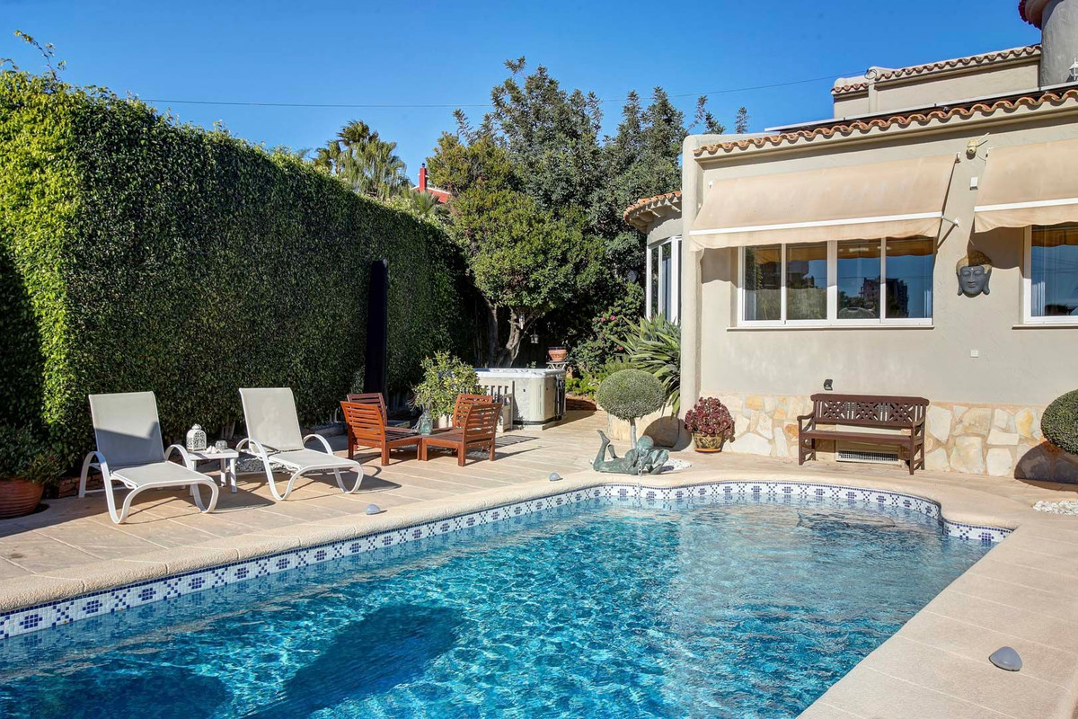 Vrijstaande Villa te koop in Calpe | 4 slaapkamers H5286727