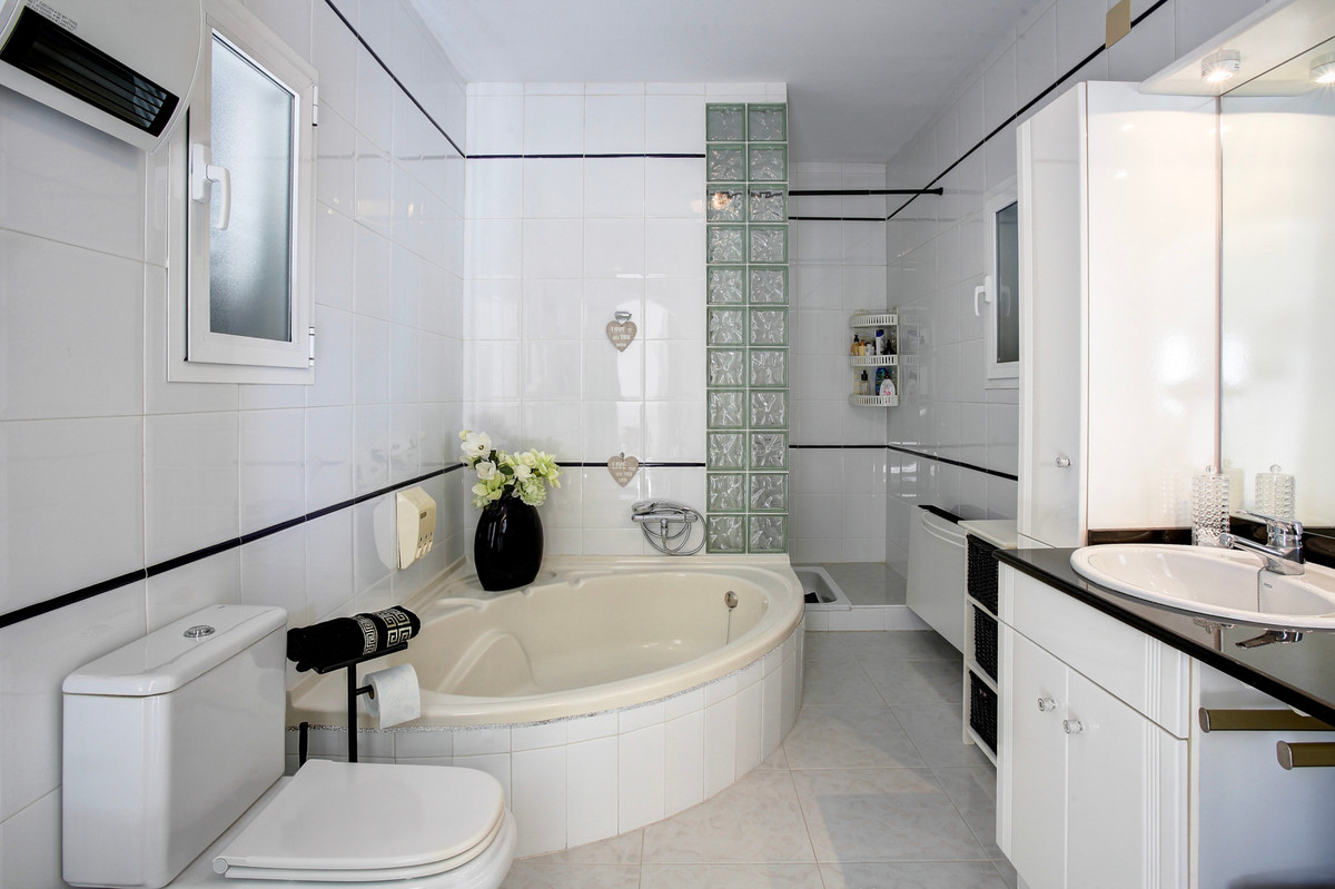 Vrijstaande Villa te koop in Calpe | 4 slaapkamers H5286727