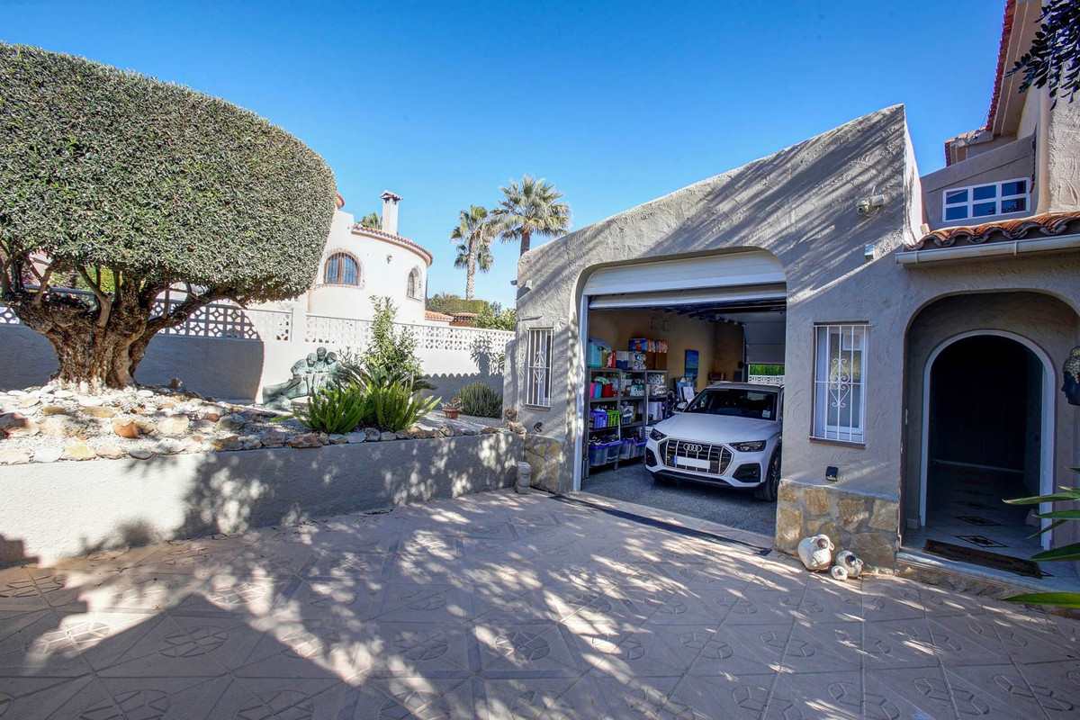 Vrijstaande Villa te koop in Calpe | 4 slaapkamers H5286727