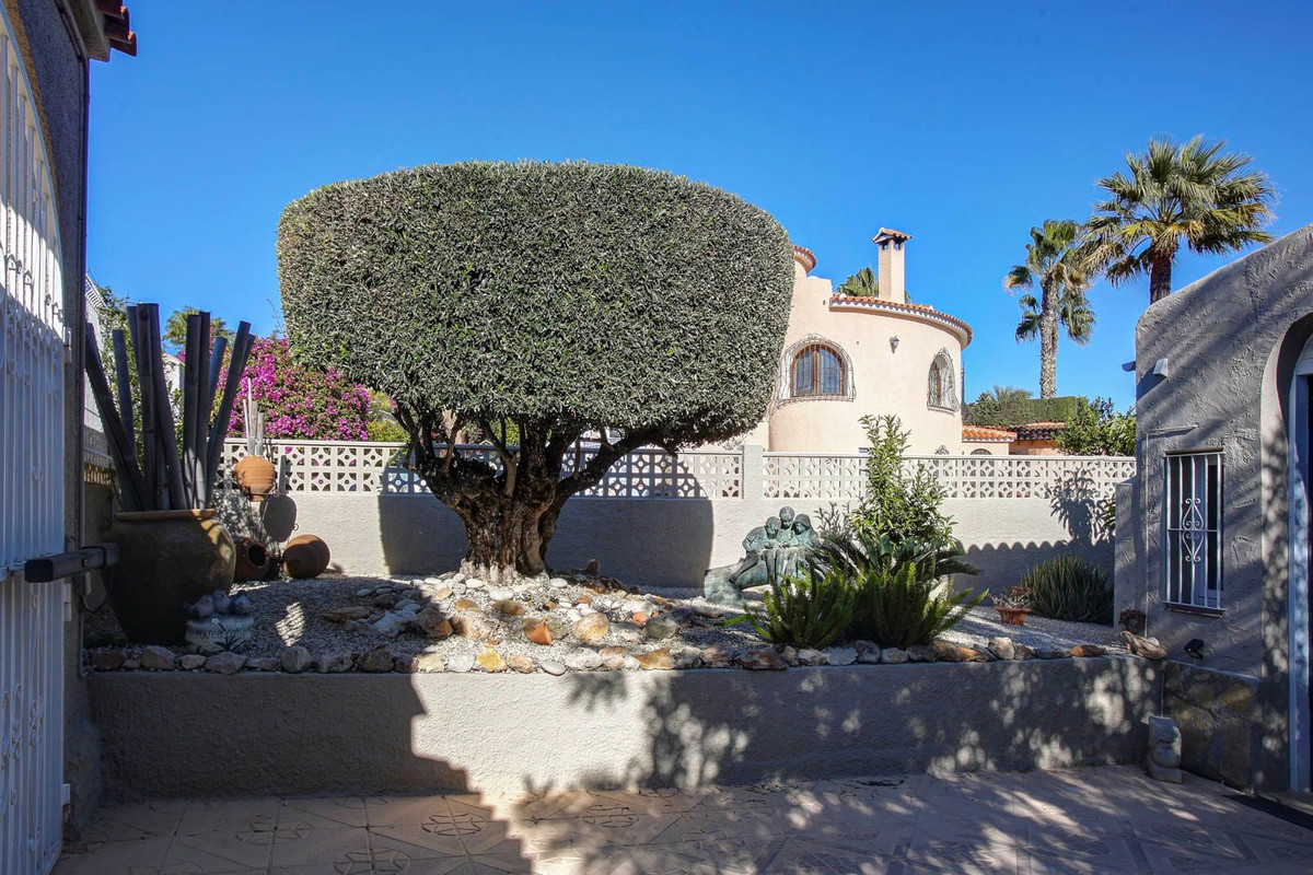 Vrijstaande Villa te koop in Calpe | 4 slaapkamers H5286727