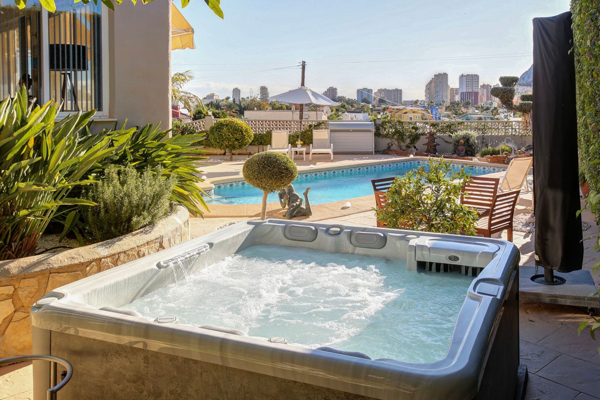 Vrijstaande Villa te koop in Calpe | 4 slaapkamers H5286727