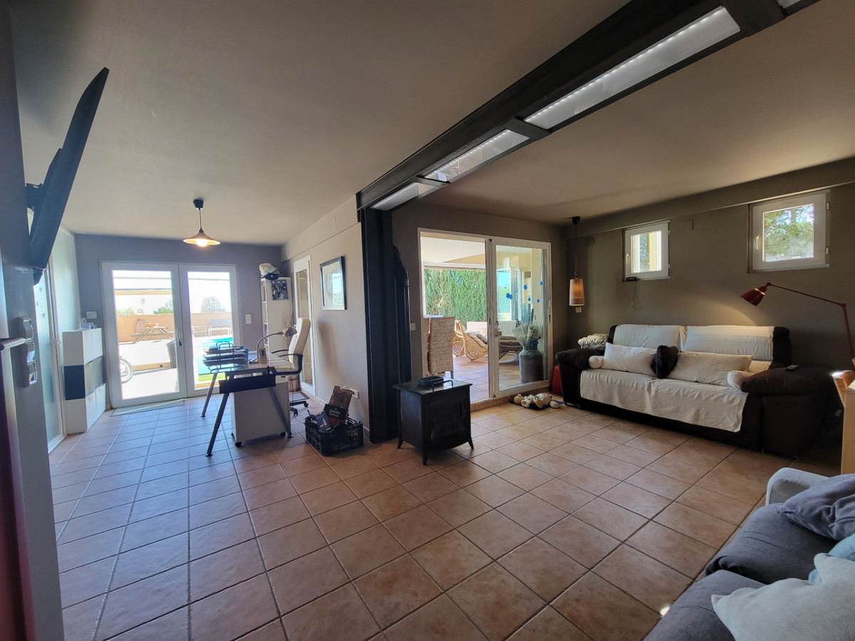 Property main view 40