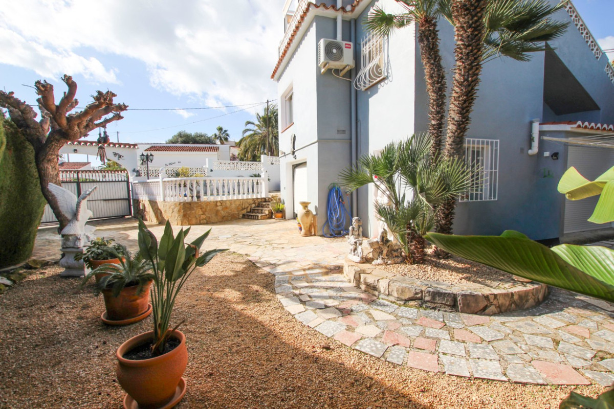 Vrijstaande Villa te koop in Calpe | 3 slaapkamers H5297821