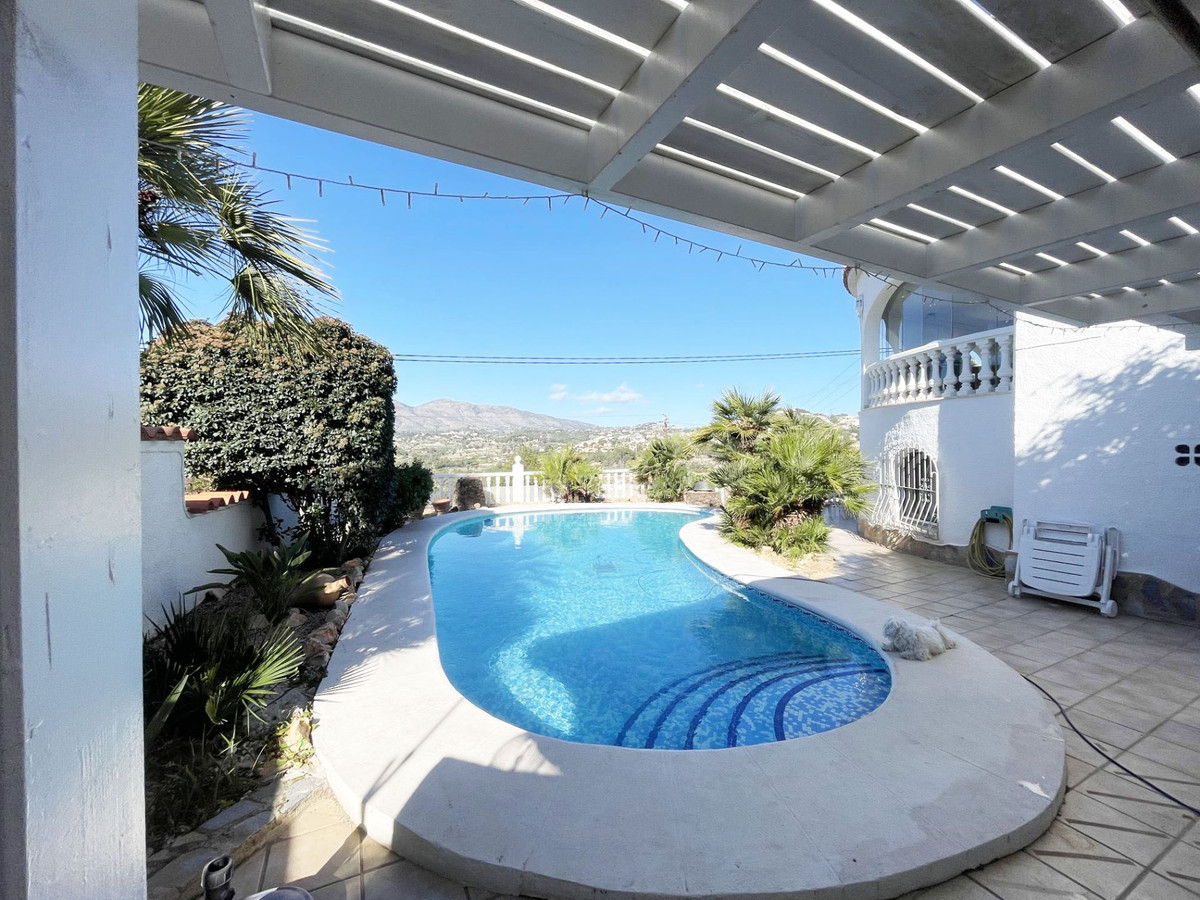 Vrijstaande Villa te koop in Calpe | 4 slaapkamers H5303107