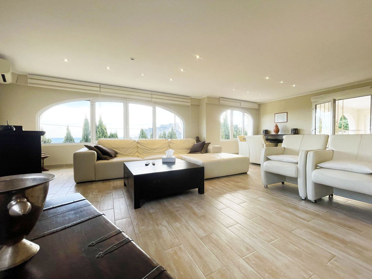Vrijstaande Villa te koop in Calpe | 6 slaapkamers H5308411
