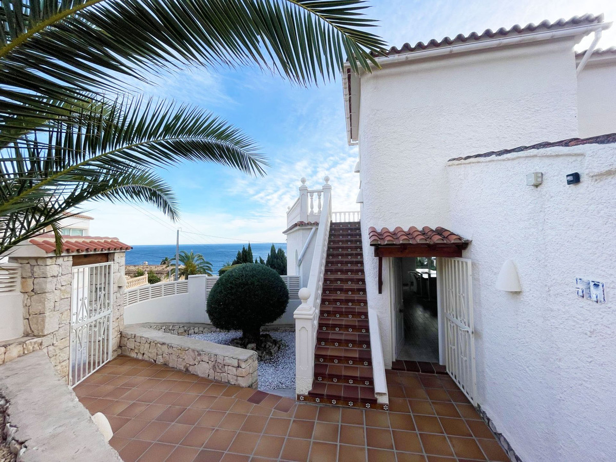 Vrijstaande Villa te koop in Calpe | 6 slaapkamers H5308411