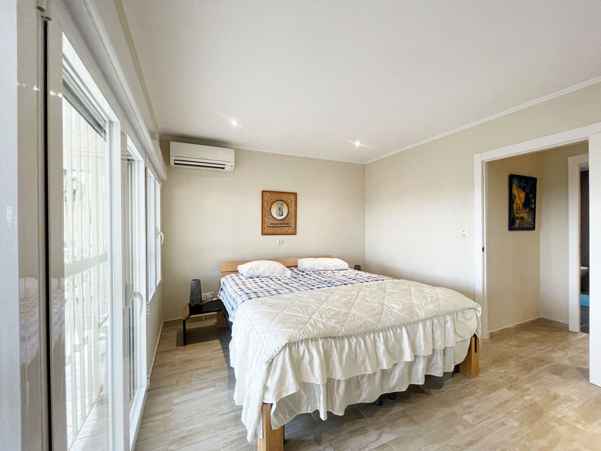 Vrijstaande Villa te koop in Calpe | 6 slaapkamers H5308411