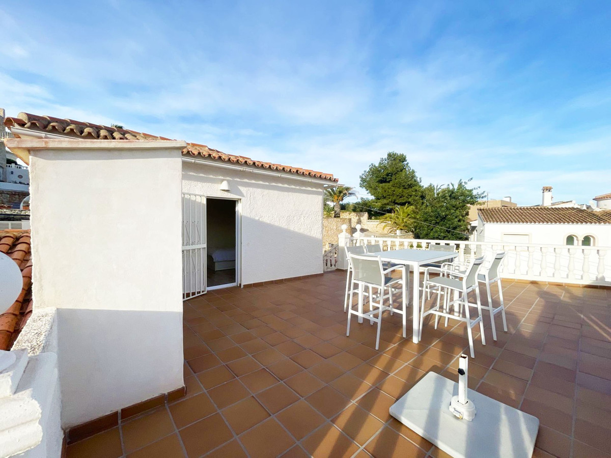 Vrijstaande Villa te koop in Calpe | 6 slaapkamers H5308411