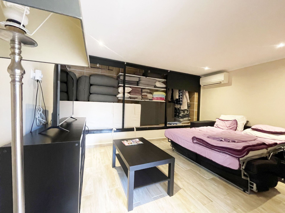 Vrijstaande Villa te koop in Calpe | 6 slaapkamers H5308411