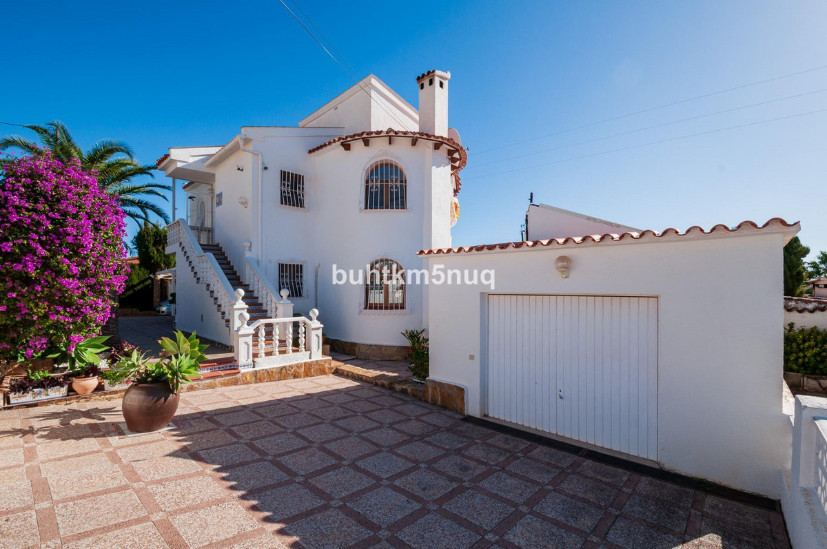 Vrijstaande Villa te koop in Calpe | 3 slaapkamers H5310367
