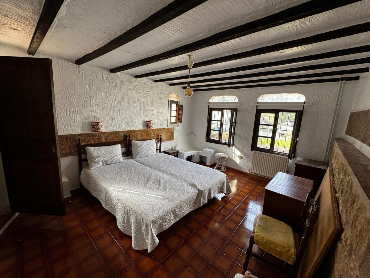 Appartement te koop in Calpe | 4 slaapkamers H5325016