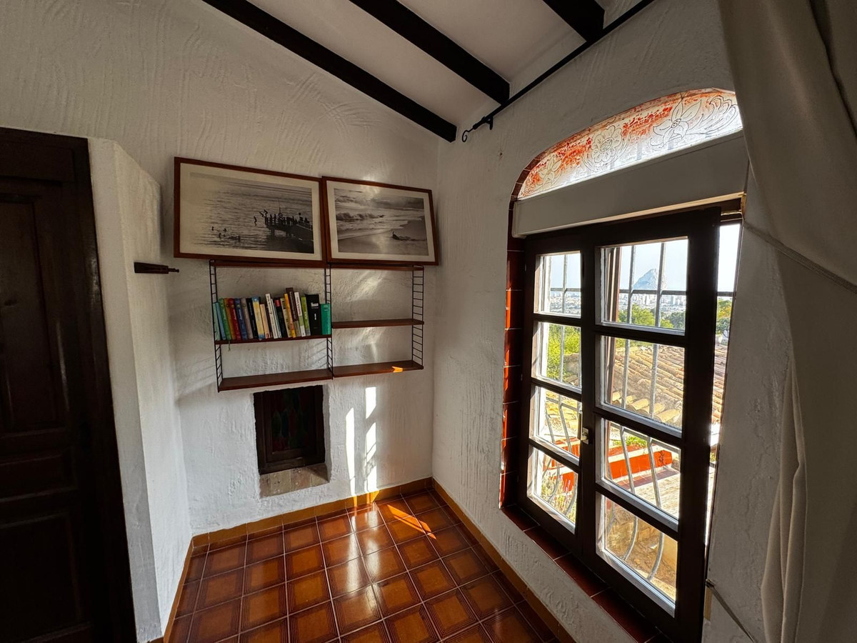 Appartement te koop in Calpe | 4 slaapkamers H5325016