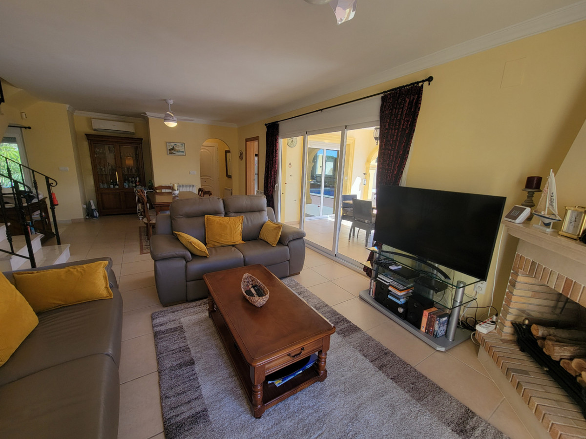 Vrijstaande Villa te koop in Calpe | 5 slaapkamers H5347753