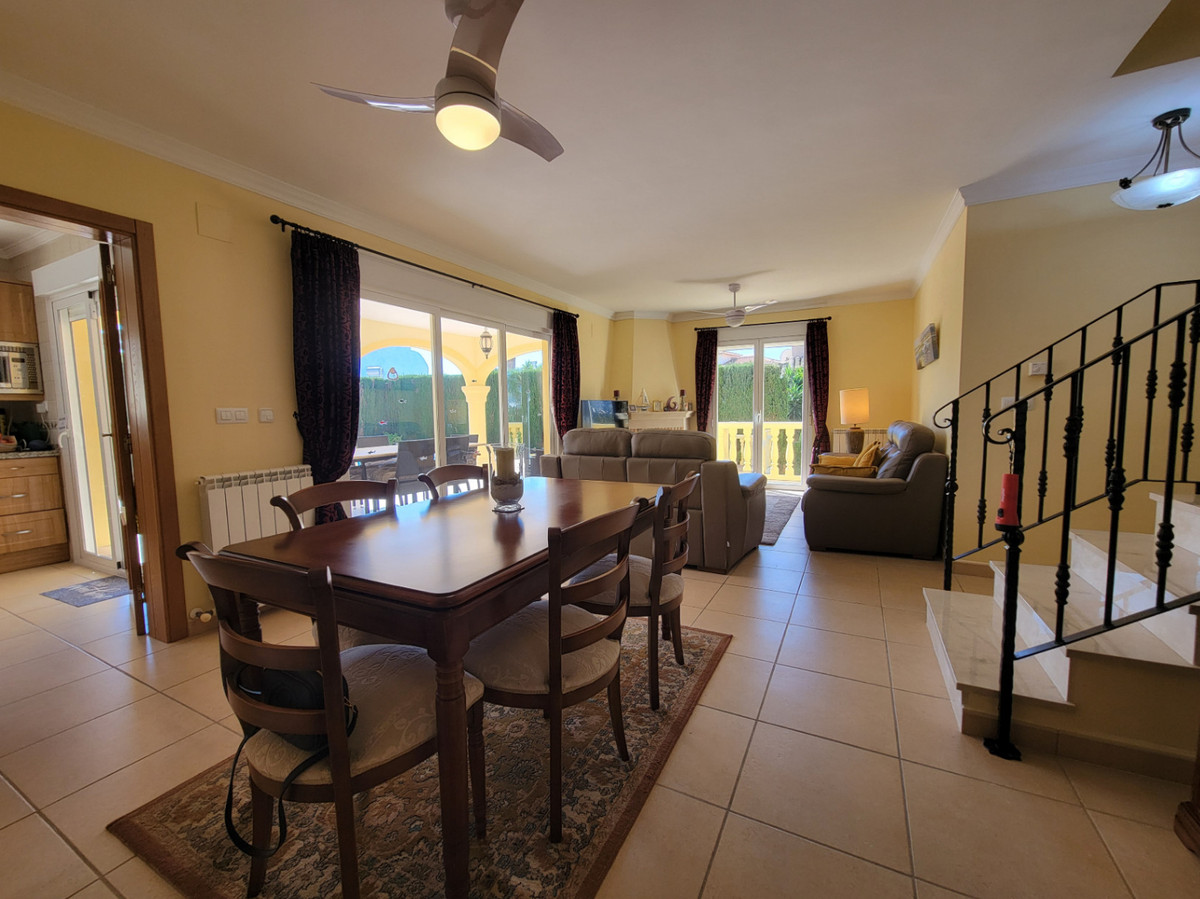 Vrijstaande Villa te koop in Calpe | 5 slaapkamers H5347753