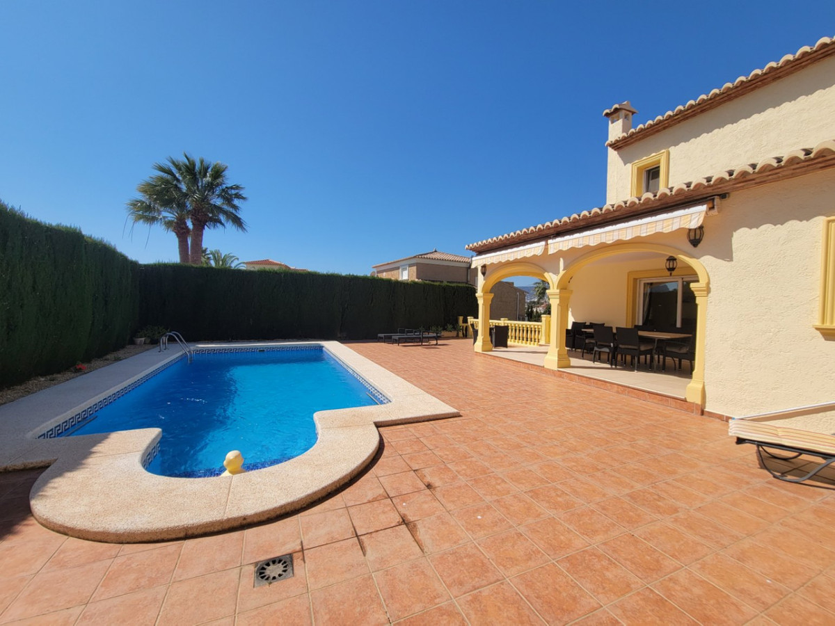 Vrijstaande Villa te koop in Calpe | 5 slaapkamers H5347753