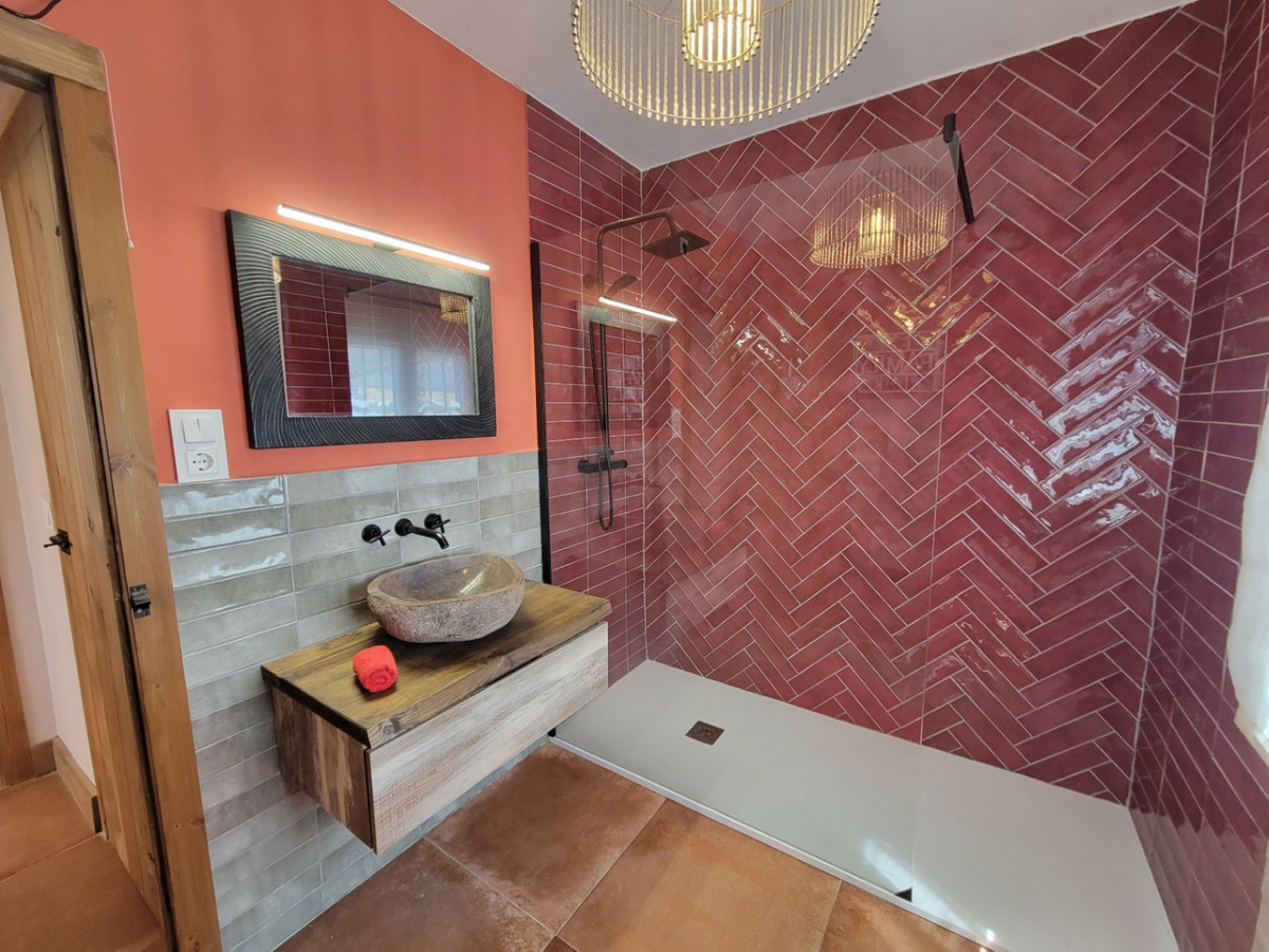 Property main view 42