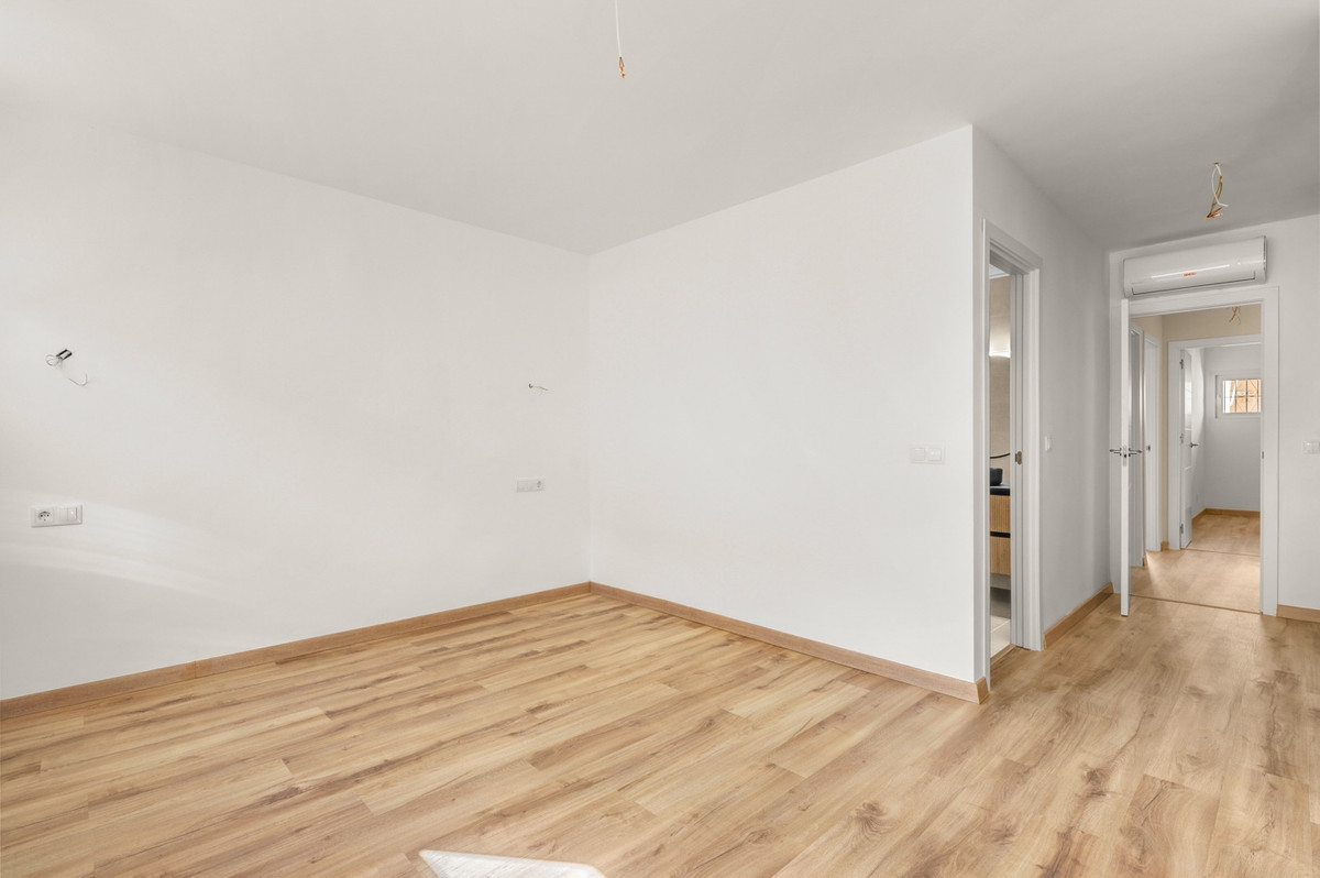 Houten Huis te koop in Calpe | 3 slaapkamers H5400880