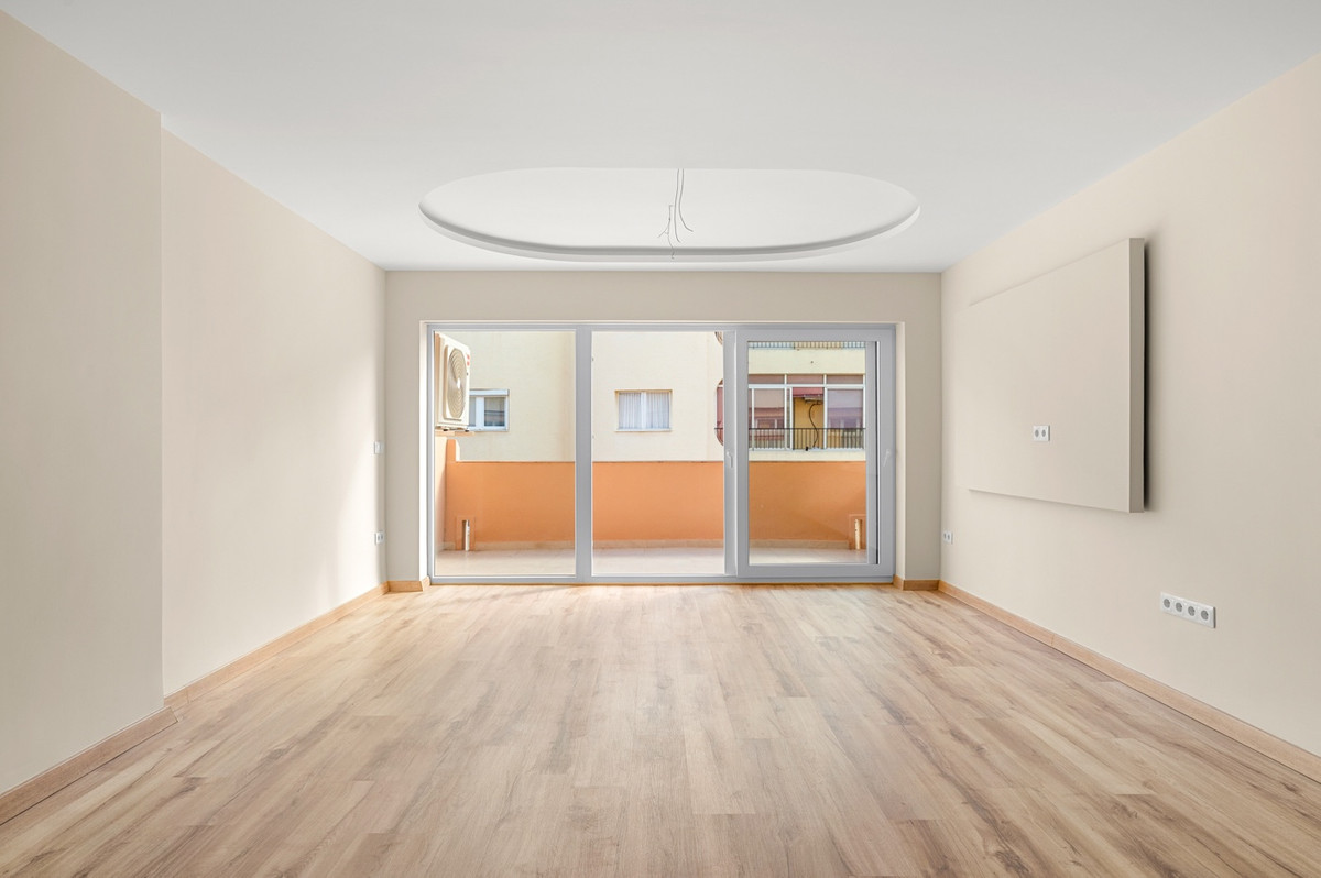 Houten Huis te koop in Calpe | 3 slaapkamers H5400880