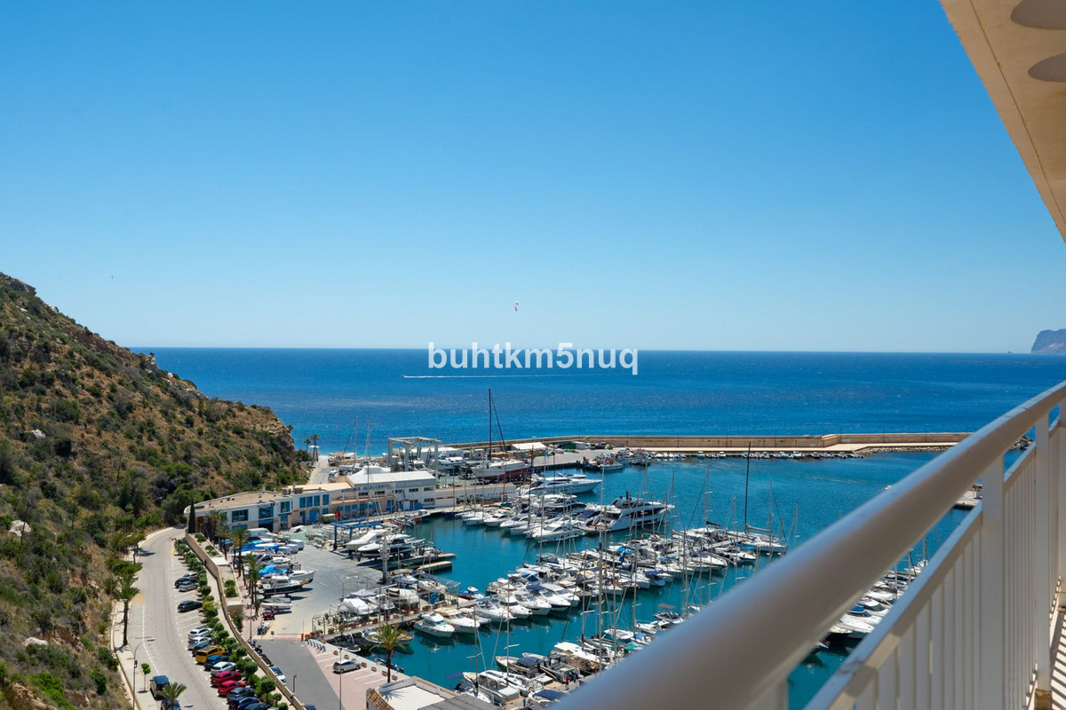 Vrijstaande Villa te koop in Calpe | 3 slaapkamers H5407450