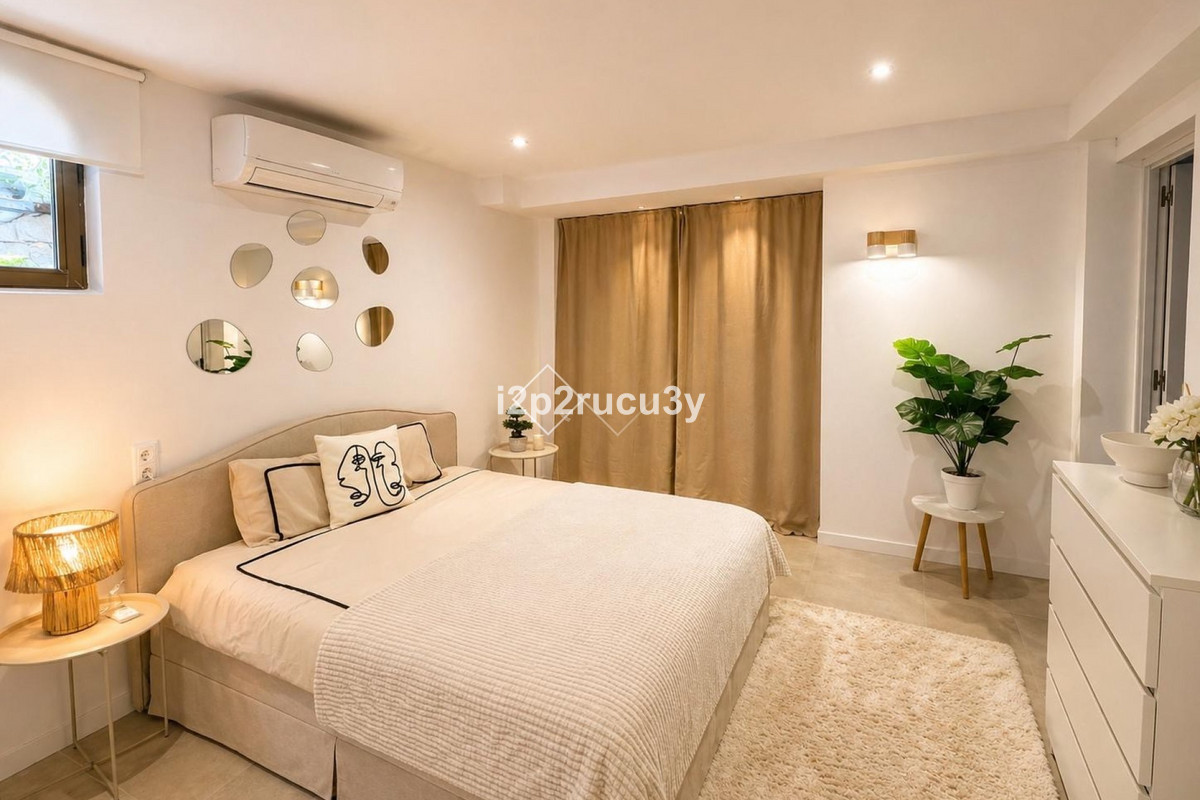 Vrijstaande Villa te koop in Calpe | 6 slaapkamers H5408560