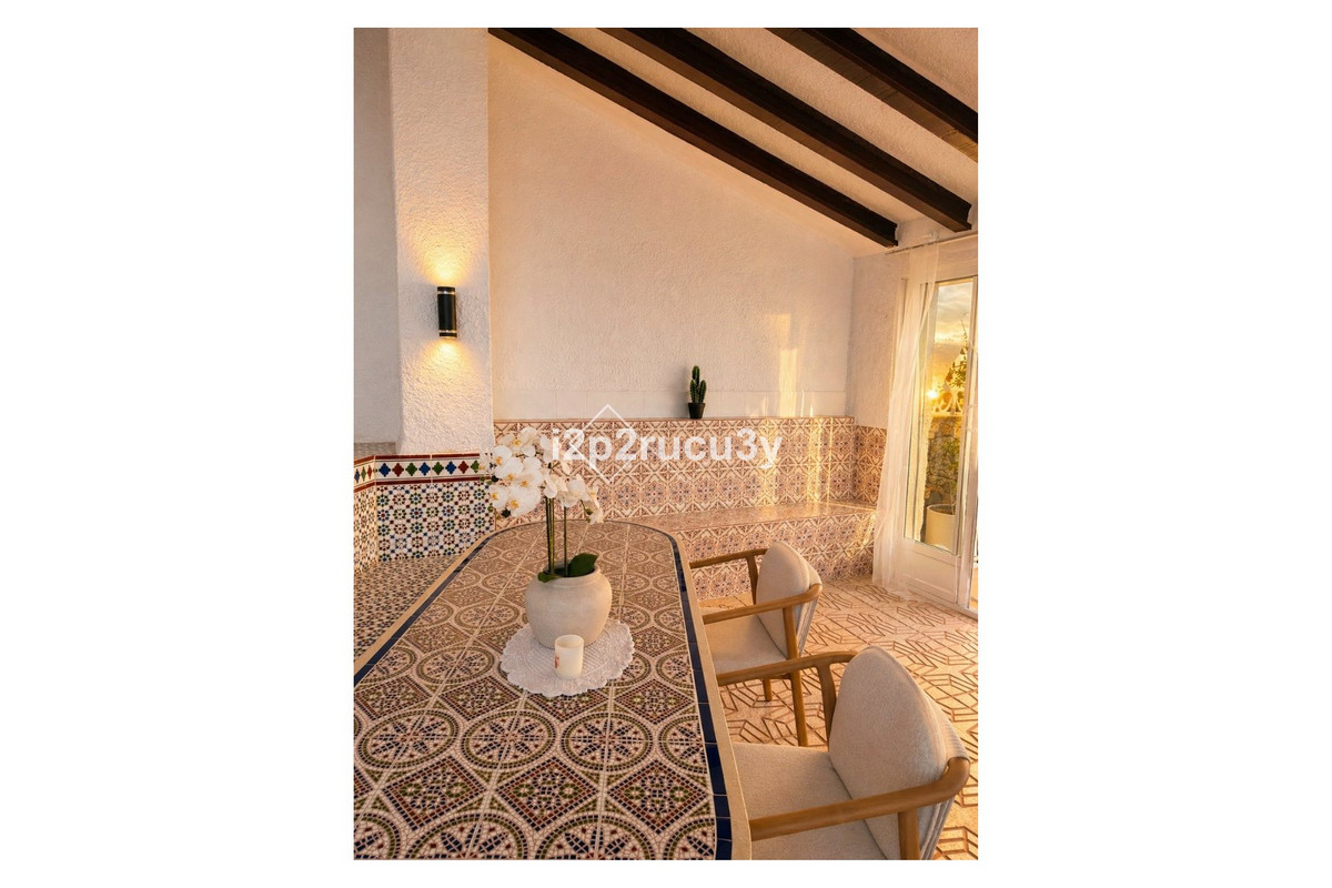 Vrijstaande Villa te koop in Calpe | 6 slaapkamers H5408560