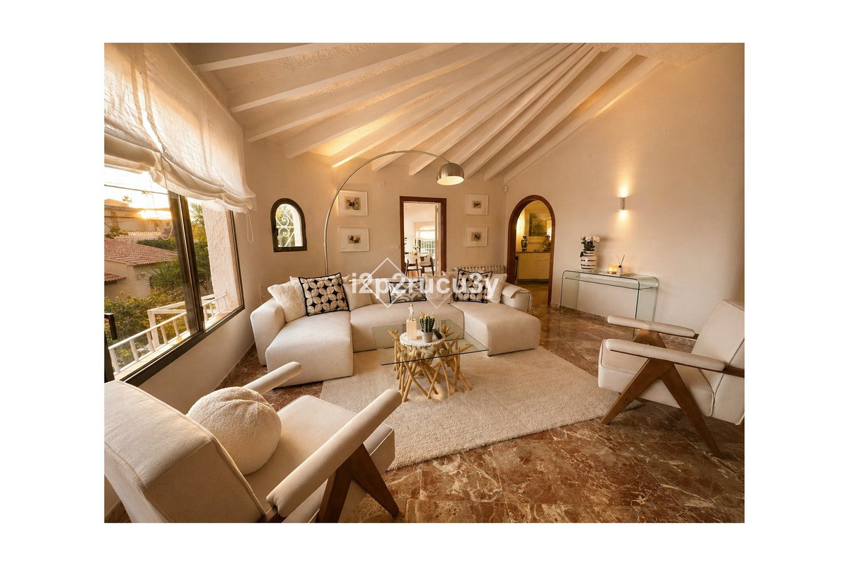 Vrijstaande Villa te koop in Calpe | 6 slaapkamers H5408560