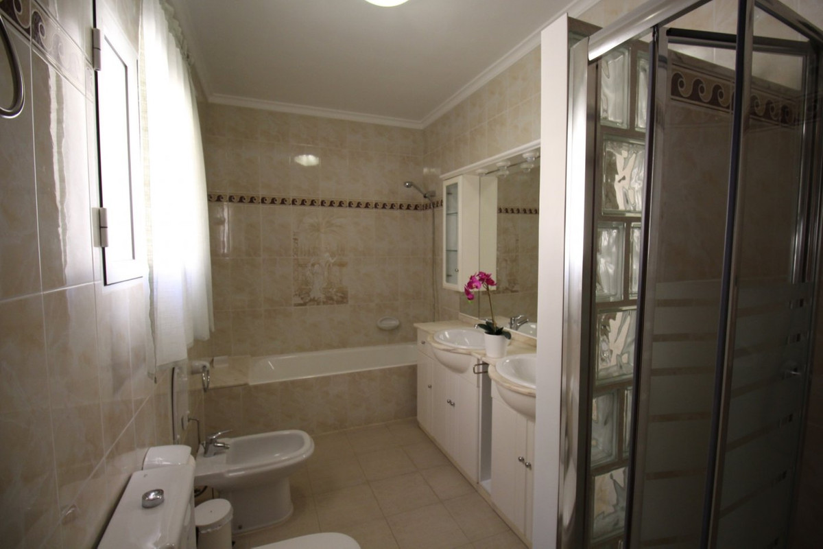 Bungalow te koop in Calpe | 5 slaapkamers H5410738