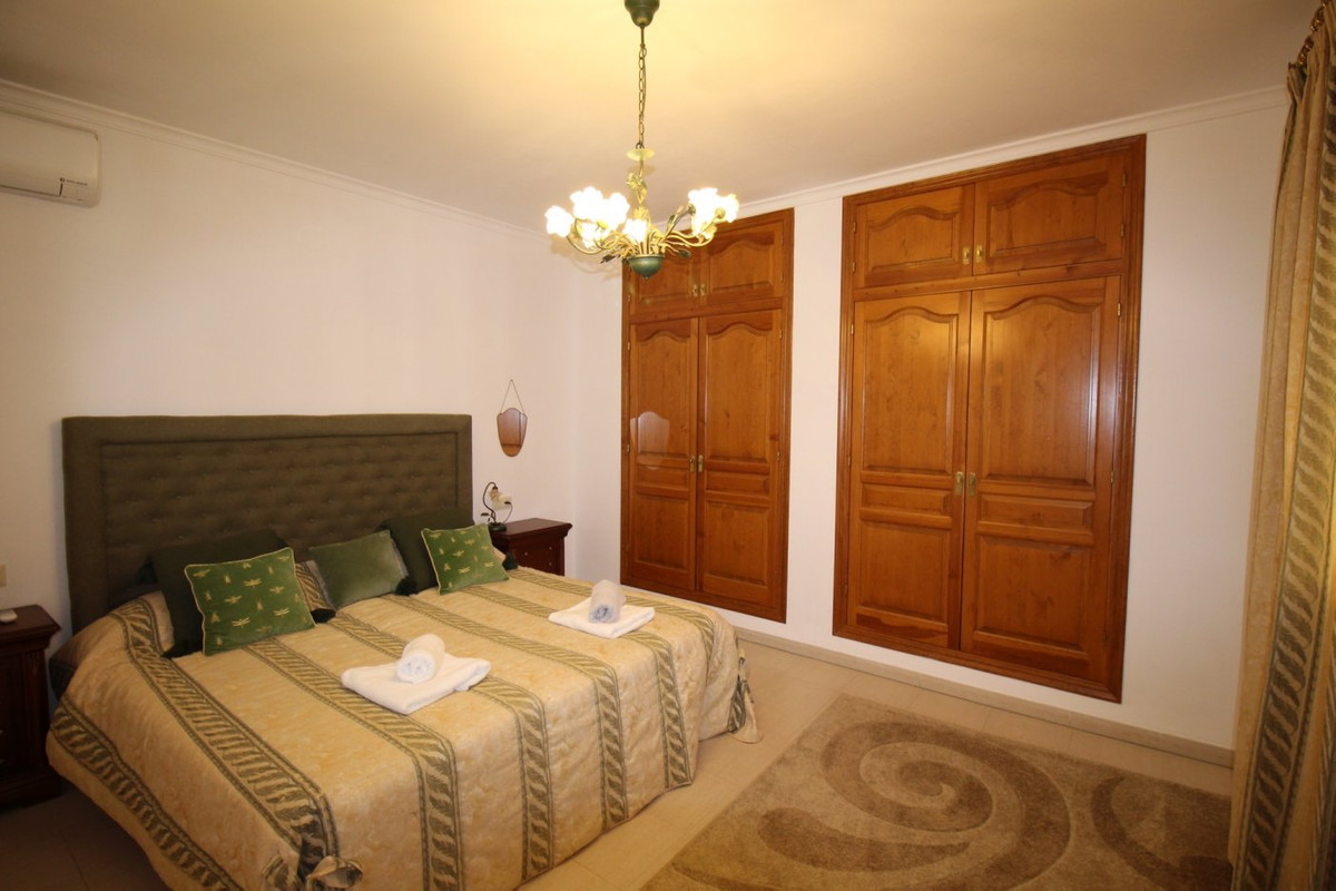 Bungalow te koop in Calpe | 5 slaapkamers H5410738