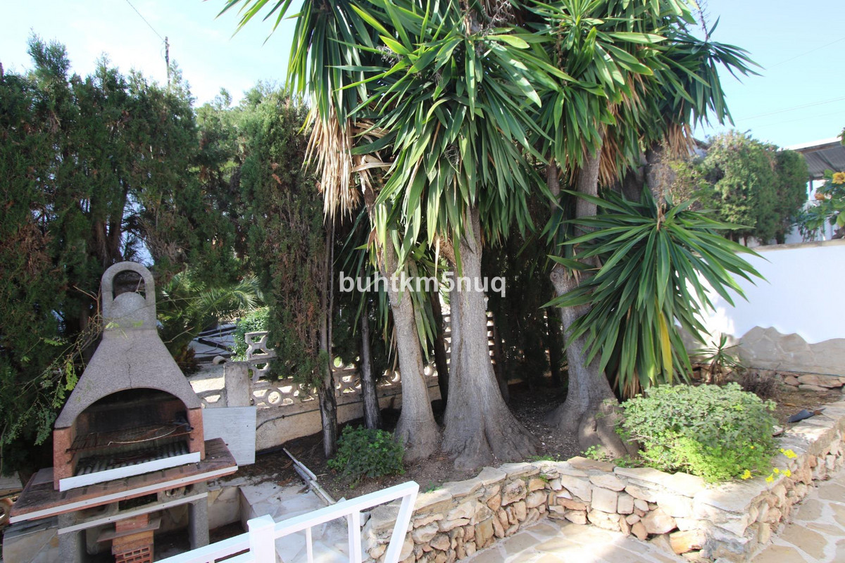 Vrijstaande Villa te koop in Calpe | 6 slaapkamers H5440717
