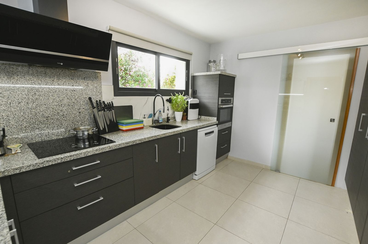 Vrijstaande Villa te koop in Calpe | 5 slaapkamers H5516938