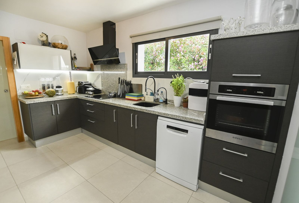 Vrijstaande Villa te koop in Calpe | 5 slaapkamers H5516938