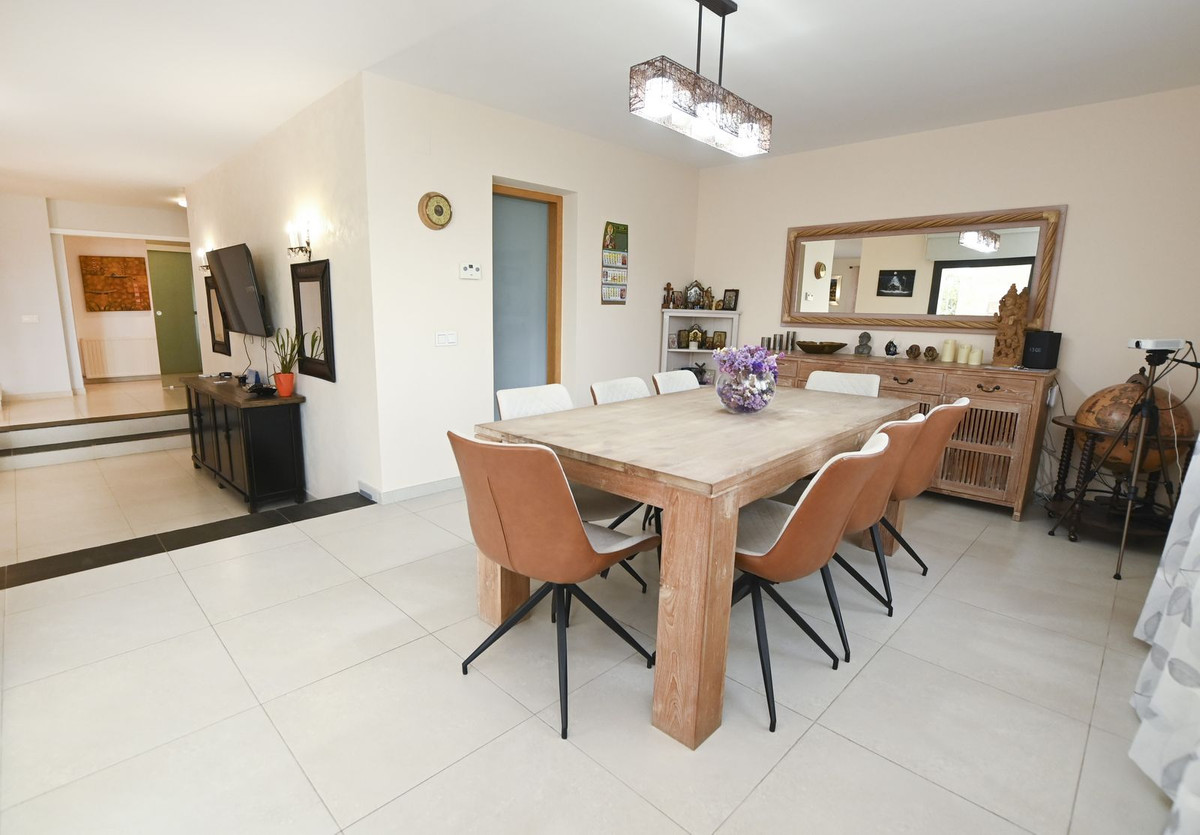 Vrijstaande Villa te koop in Calpe | 5 slaapkamers H5516938