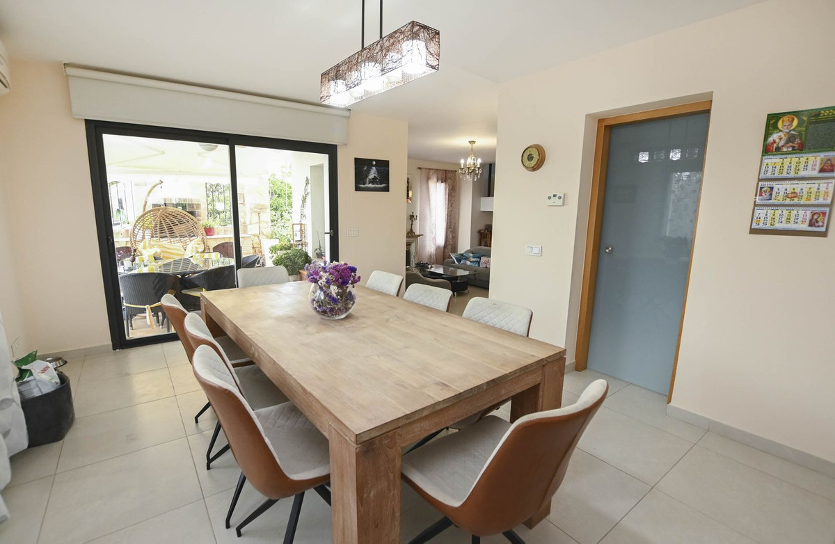 Vrijstaande Villa te koop in Calpe | 5 slaapkamers H5516938