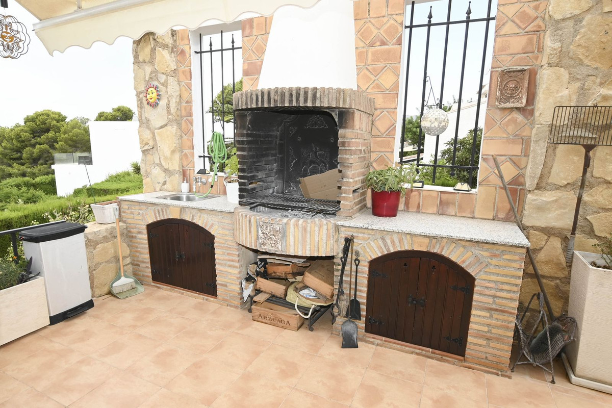 Vrijstaande Villa te koop in Calpe | 5 slaapkamers H5516938